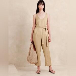 ❤️ BANANA REPUBLIC NATURAL LINEN BLEND JUMPSUIT, TAPERED LEG, XS